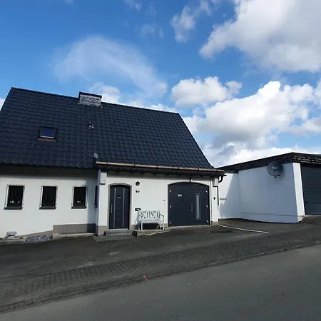 Hartmann Am Hillscheid * باد برلبورغ